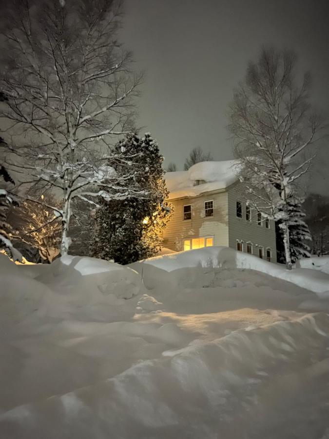 Chalet Banff - 6 Bedroom 6 Bathroom Ski Lodge Niseko Buitenkant foto